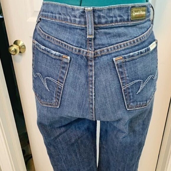 David Kahn Straight Fit Denim Women's Medium Wash Jeans - Picture 7 of 12